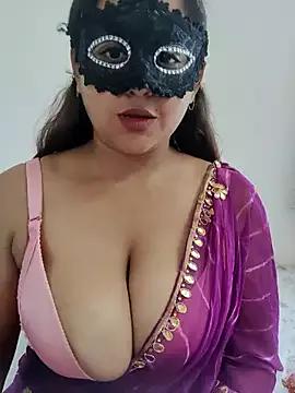 Natasha-143 on StripChat 