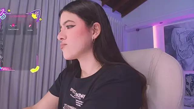 nathalie_rivers on StripChat 