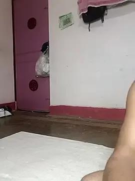 Naughty-Mayaa on StripChat