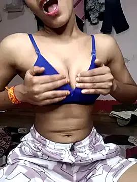Naughty-Mayaa on StripChat