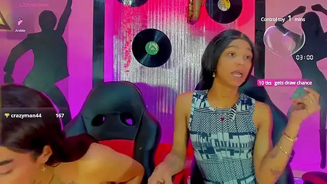 Freechat nickyminach_ on StripChat