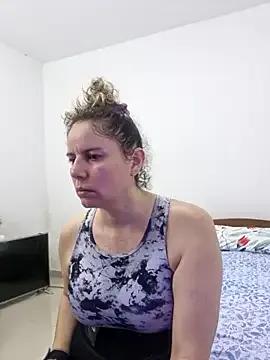 Nina_vallon on StripChat 