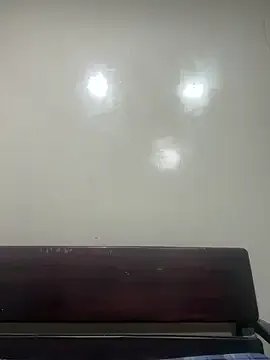 Noamilk on StripChat