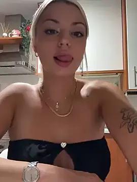 Noeliagglow — Flas tetas