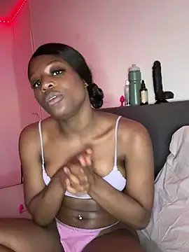 Noenoirx_ on StripChat 