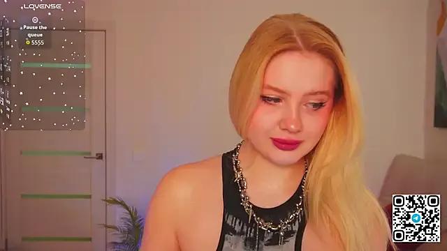 oliviabr0wn0 on StripChat