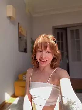 Oopsfoxy on StripChat 