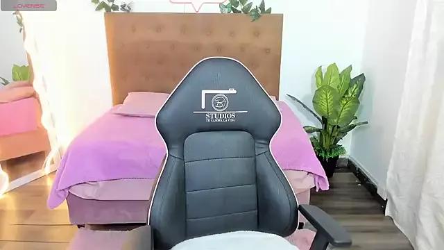 palmerfox_tay on StripChat