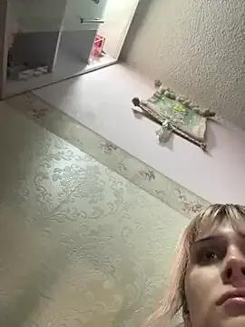 pinkyfairyx — 2Monster bong hits and control x111sec