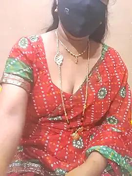 Raashi369 on StripChat 