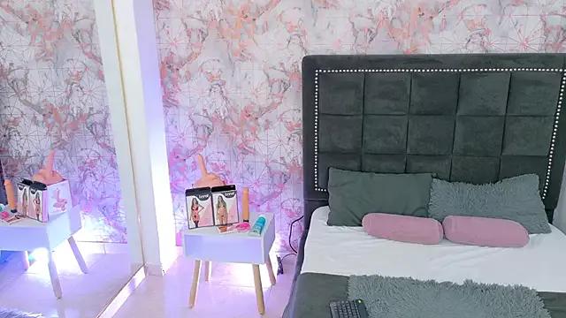 Freechat RavenGloomy on StripChat