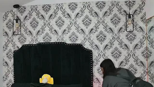 Freechat RavenGloomy on StripChat