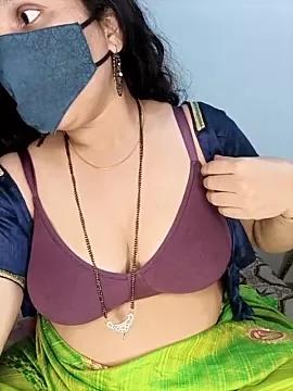 Rising_Smiler on StripChat 