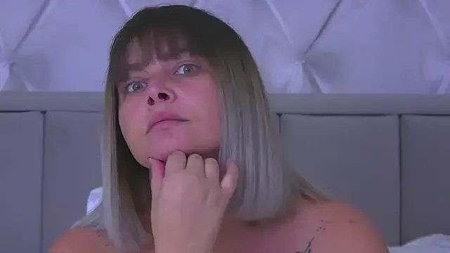 RissaRheys on StripChat 