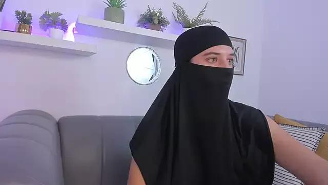 salma_arabicc on StripChat 