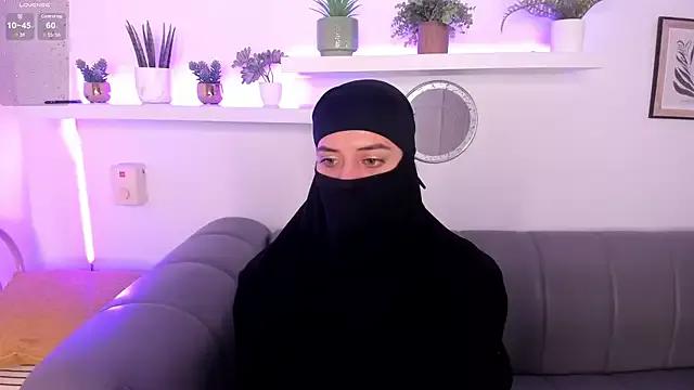 salma_arabicc on StripChat 