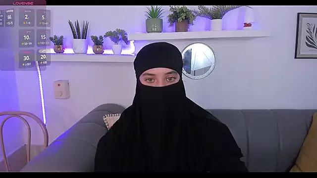 salma_arabicc on StripChat 