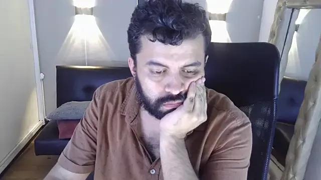 Santi_Ruiz2 on StripChat 