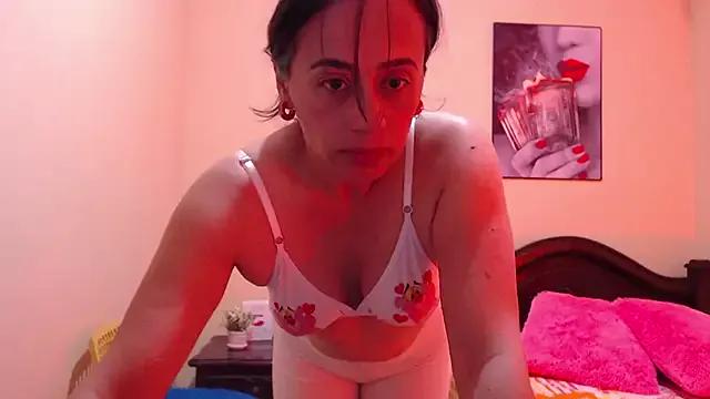 sara_florez1 on StripChat 