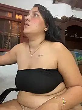 saray_gomez22 on StripChat 