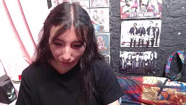 ScarlettShirahoshi on StripChat 