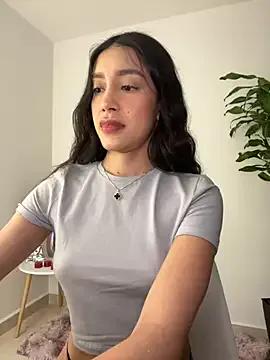 SelenaStone on StripChat