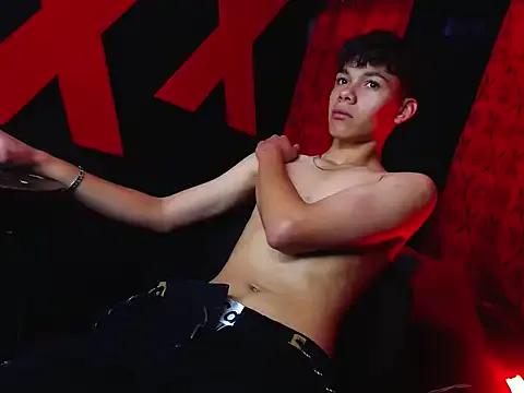 StripChat SemerHott is Freechat SemerHott — fingers in ass