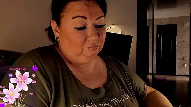 SexxyDreams1 on StripChat 