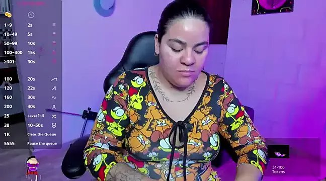 Sharon_hils on StripChat