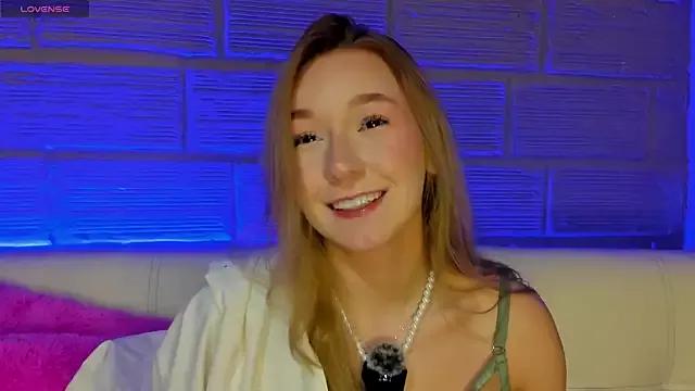 shatall_rouge on StripChat