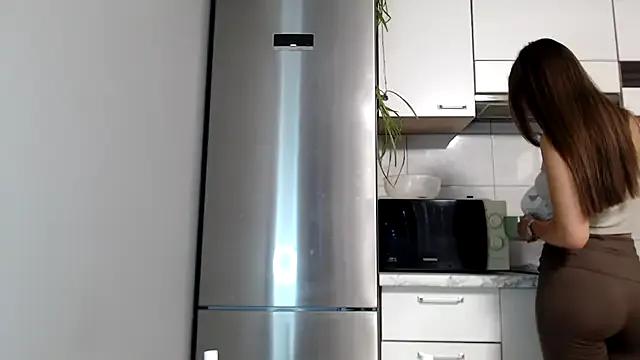 StripChat SierraSky_ is Freechat SierraSky_ — Take off top/cover hands