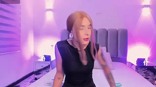 SkyThompson — twerking