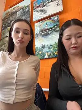 SnappyHappy — Welcome girls