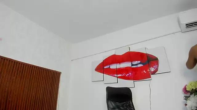 sofia_valencia_ms on StripChat 
