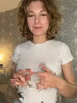 SonyaNowak — play with my nipples