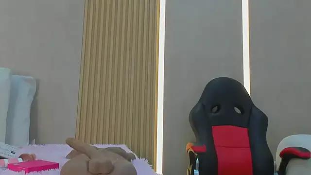 StripChat stephany_summer is Freechat stephany_summer — anal show with the machine