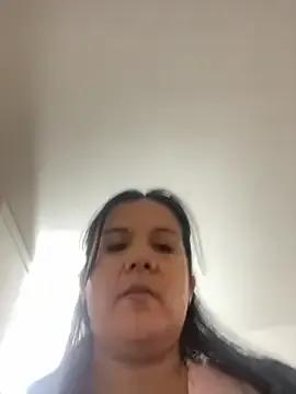 SWEETLILY18 on StripChat