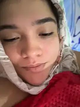 Freechat sweetmuslim01 on StripChat