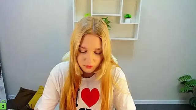 Sylvia_Ortiz — Group on StripChat