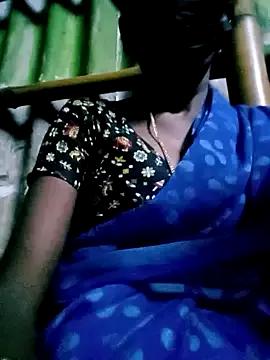 Tamilauntyhot on StripChat 