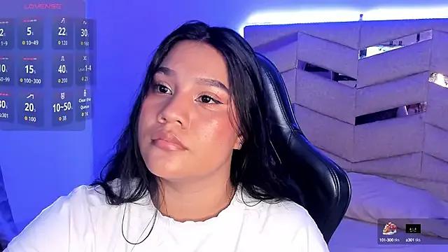 Tammy_Lennox — Oily lips sucking dildo slow 