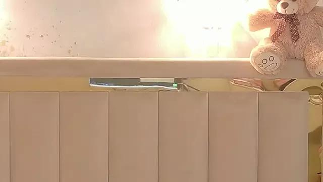 TiffaNoel on StripChat 