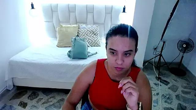 tiffany__pink on StripChat 