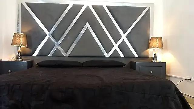 Tiifany_Baker on StripChat