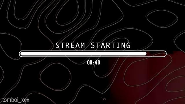 tomboi_xcx on StripChat 