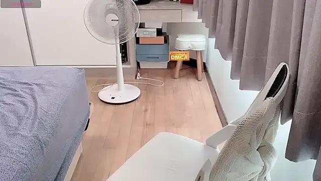 tw_yaya on StripChat