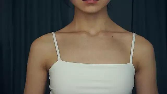VeronaCritchlow on StripChat 