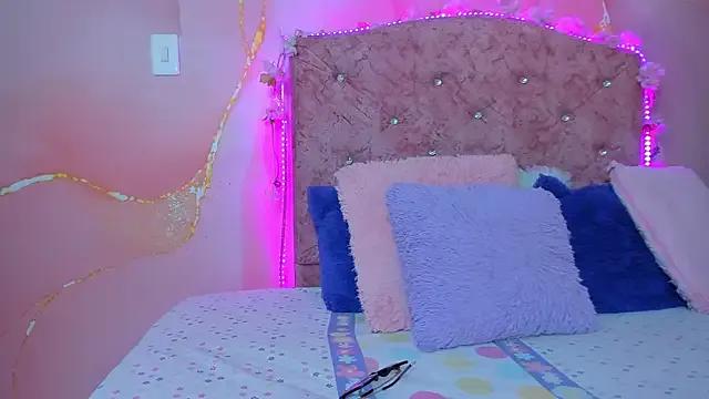 StripChat violet_taylor_ is Freechat violet_taylor_ — SHOW WITH DORSO