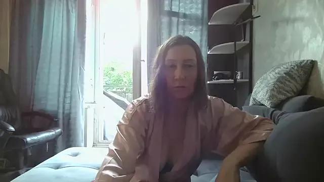 Freechat WindChristy on StripChat