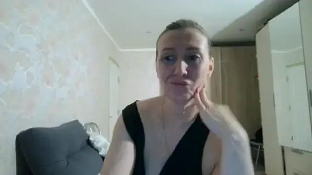 Freechat WindChristy on StripChat